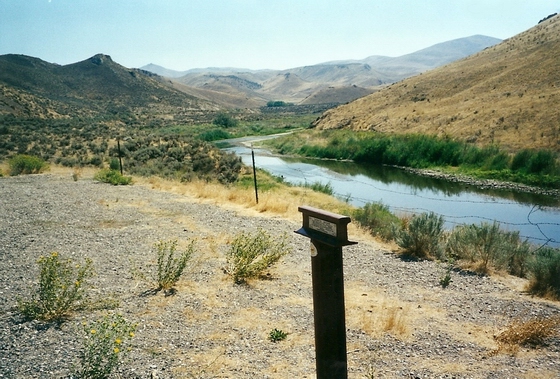 LOOKING EAST ALONG THE RIVER AT MARKER C-40