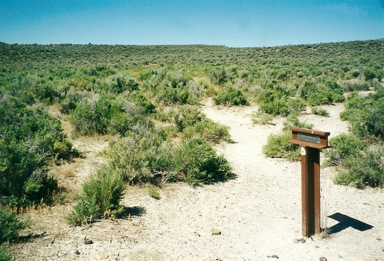 TRAIL HEADS SOUTH FROM MARKER C-22